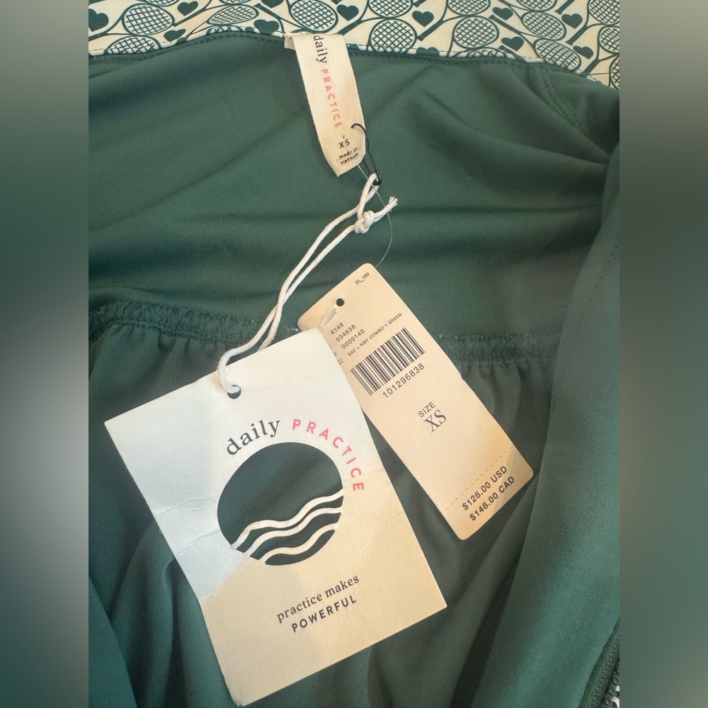 NWT Anthropologie Cropped Track Jacket 🤍🎾 - Picture 2 of 4